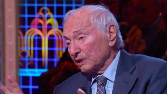 Paura per Piero Angela, ricoverato in ospedale dopo un incidente domestico