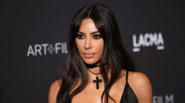 Kim Kardashian ha promesso di indossare abiti meno sexy dal 2020