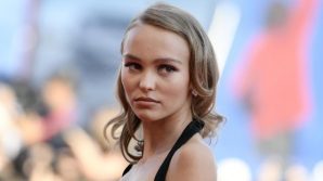 Lily Rose Depp, nessuna vergogna per le scene di nudo