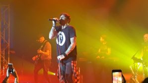 Bari: per Fabrizio Moro entusiasmo da stadio al Teatroteam