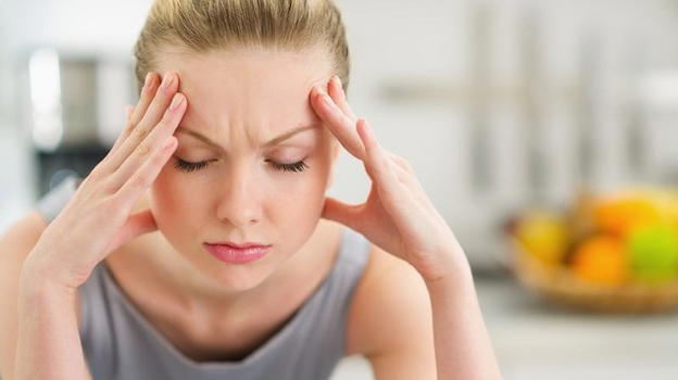 Emicrania, le donne ne soffrono di più degli uomini