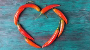 Il consumo abituale di peperoncino dimezza il rischio di morte per ictus e infarto