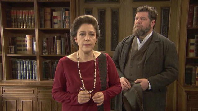 Il Segreto, anticipazioni 27 dicembre 2019: Francisca contro Severo e Carmelo