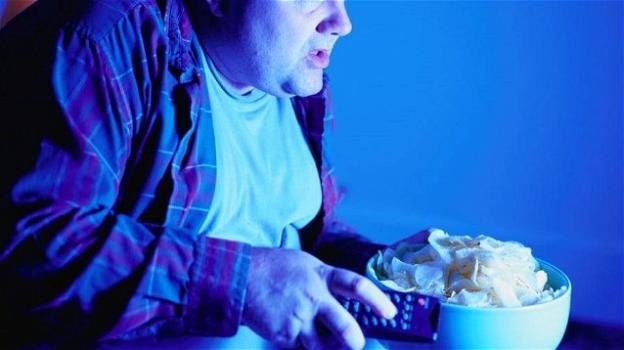 Mangiare troppo la sera rende più vulnerabili di fronte a infarti e diabete