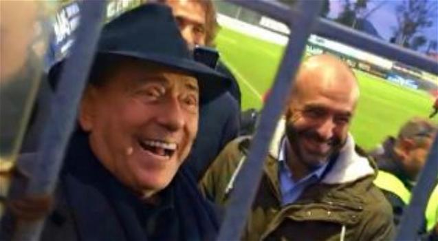 Berlusconi ai tifosi del Monza a fine partita: “Vi saluto che devo andare a put***e”