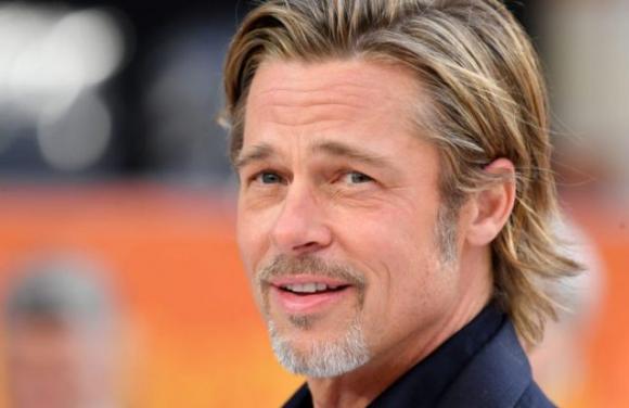 Brad Pitt rivela: “Sono single da quando ho divorziato da Angelina”