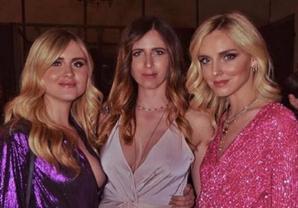Chiara Ferragni mostra per la prima volta le foto del fratellino