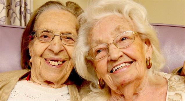 Amiche da 78 anni, scelgono la stessa casa di cura per continuare a stare insieme