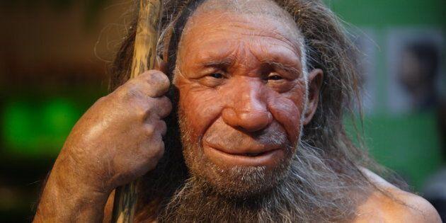 La scoperta di un nuovo studio: l’uomo preistorico ha imparato a sorridere per accoppiarsi