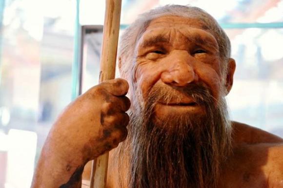 La scoperta di un nuovo studio: l’uomo preistorico ha imparato a sorridere per accoppiarsi