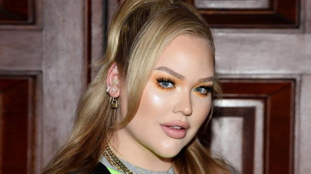 La youtuber Nikkie fa coming out attraverso un video