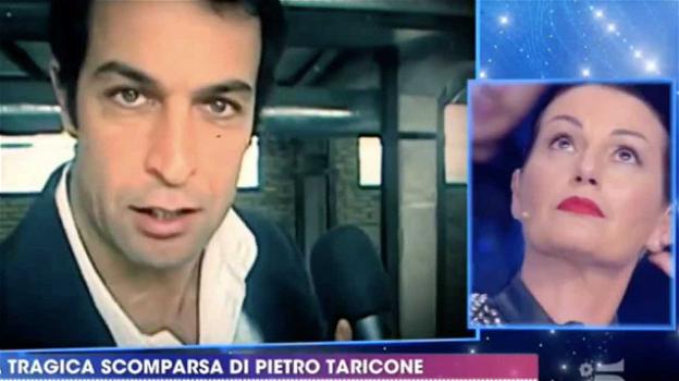 "Live  – Non è la D’Urso", la conduttrice ricorda Pietro Taricone: la reazione di Cristina Plevani