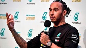 Lewis Hamilton vuole battere i record di Schumacher: “Nel 2020 sarò una macchina”