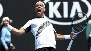 Australian Open: Fabio Fognini domina Guido Pella e si qualifica agli ottavi
