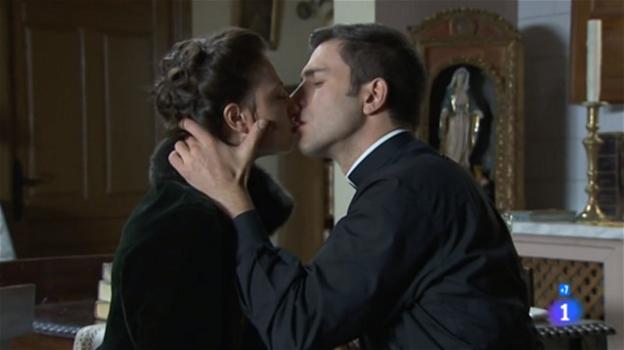 Una Vita, puntata del 26 gennaio 2020: Lucia e Telmo si baciano con passione