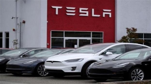 Tesla: superati i 100 miliardi di capitalizzazione