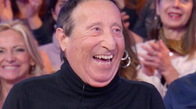 Vieni da me, Alvaro Vitali parla dell’amicizia con Fellini: "Mi voleva sempre a cena con lui"
