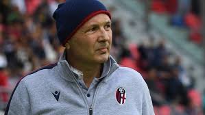 Sinisa Mihajlovic è stato ricoverato nuovamente in ospedale
