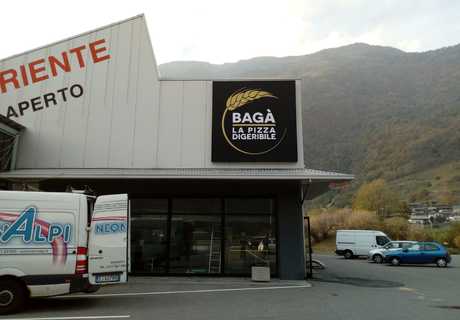 “Lasciate i bambini maleducati a casa”: la provocazione del pizzaiolo di Sondrio