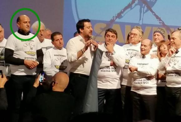Calabria: il candidato leghista manda il gemello ai comizi di Salvini al posto suo