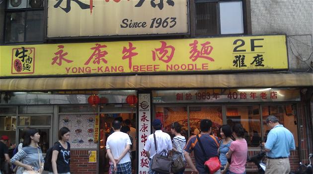 Condiva i noodles con oppio per rendere i clienti dipendenti dai suoi piatti: arrestato