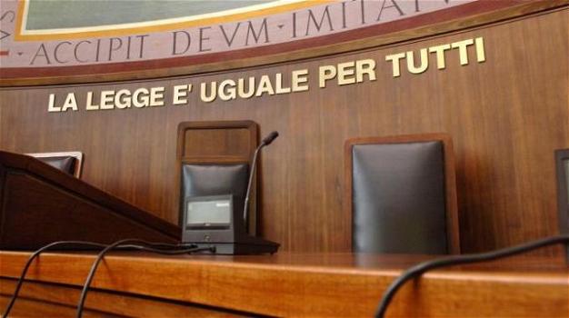 Macerata: gli imputati napoletani non capiscono la lingua italiana e chiedono il traduttore