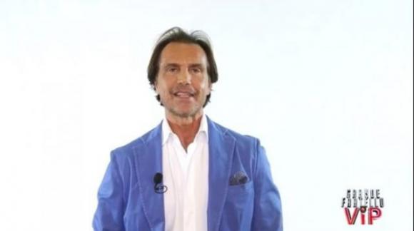 GF VIP, Zequila boccia l’esibizione di Paola Di Benedetto: “Non si è spogliata!