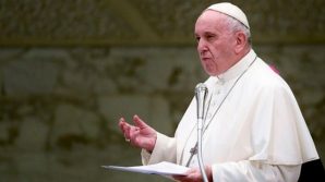 Papa Francesco ricorda le lacrime paterne di Dio