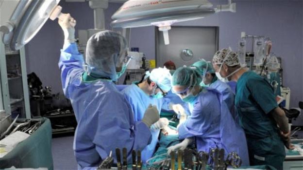 Palermo: asportato un tumore di 12 chili ad una donna