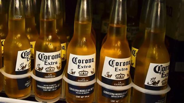 La birra Corona ha risentito del coronavirus più di tutti: calo in borsa e danno d’immagine