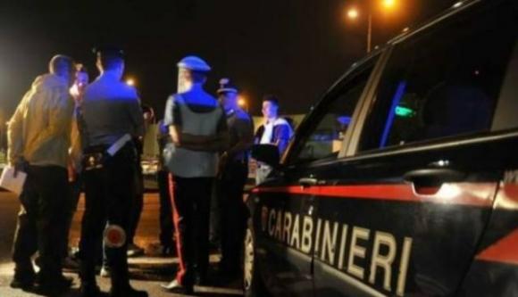 Livorno: scappano senza pagare dal ristorante ma lasciano il “figlio” al tavolo. Denunciati