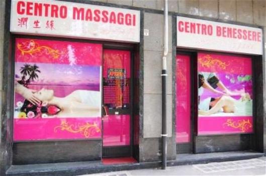 Roma: massaggiatrici cinesi fanno il 2×1 per rispondere all’effetto coronavirus
