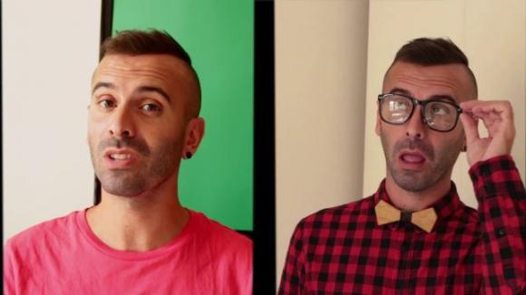 Riki, insulti omofobi shock al professore di All Together Now: “Checca frustrata!”