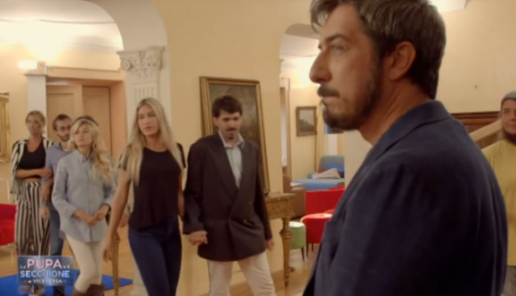 La Pupa e il Secchione, choc tra Carlotta e Giovanni: c’è stata un’aggressione fisica?