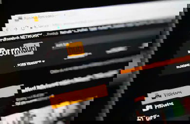 Pornhub Premium sarà gratuito per tutto il giorno di San Valentino, il regalo agli utenti