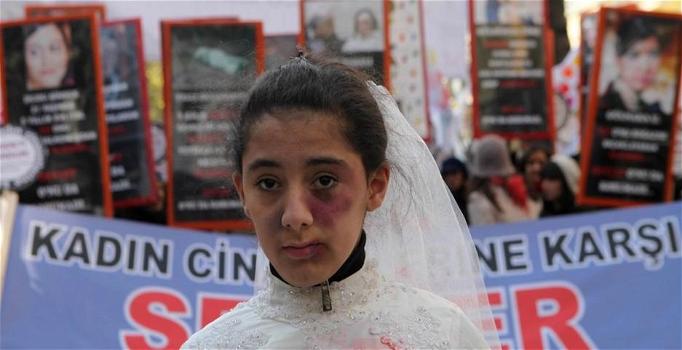“Sposa il tuo stupratore” ecco la legge shock proposta da Erdogan
