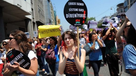 “Sposa il tuo stupratore” ecco la legge shock proposta da Erdogan