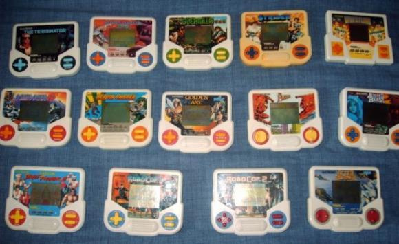 Tornano i videogiochi portatili Tiger: il regalo della Hasbro per i giocatori degli anni ’90