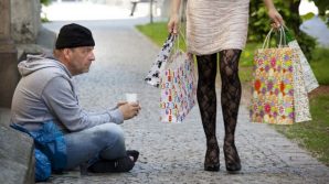 I ricchi vivono mediamente 10 anni in più dei poveri