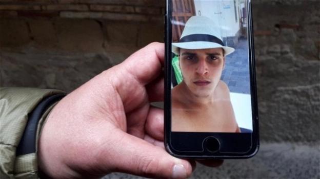 Napoli, parla il padre del 15enne ucciso dal carabiniere: "è stato giustiziato"