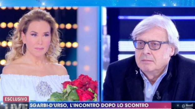 Live – Non è la D’Urso, il confronto tra Vittorio Sgarbi e Barbara D’Urso: "La raccomandazione non è un evento negativo"