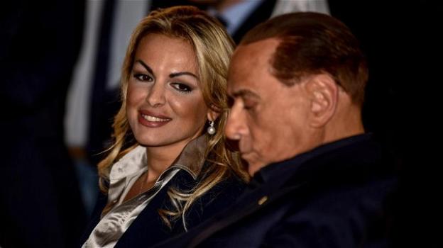 Silvio Berlusconi e Francesca Pascale si sono lasciati ufficialmente: il comunicato