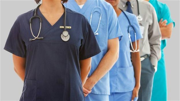 Decreto Coronavirus: 20.000 assunzioni senza concorso per medici, infermieri e operatori sanitari