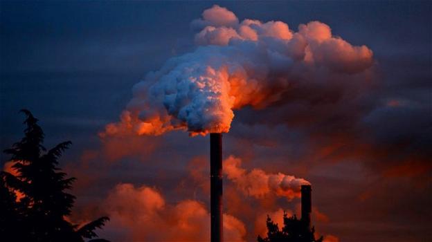 Nuovo studio rivela che l’inquinamento atmosferico riduce di 3 anni l’aspettativa di vita