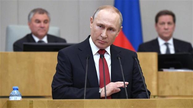 Putin potrebbe rimanere il leader russo fino al 2036. Firmata la proposta di legge