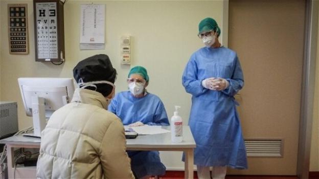 Pensioni, medici e infermieri richiamati al lavoro dall’Inps per l’emergenza Coronavirus