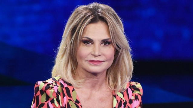 Simona Ventura si racconta in diretta Instagram con il settimanale "Chi"