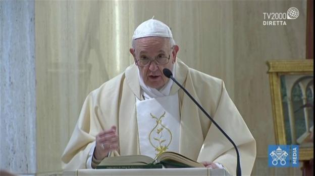 L’emozionante diretta di Papa Francesco che benedice da San Pietro