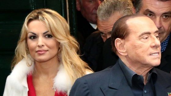 Pascale e Berlusconi si lasciano, lui starebbe già con una più giovane