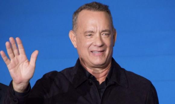 Coronavirus, Tom Hanks e la moglie contagiati: Trump chiude il traffico aereo dall’Europa